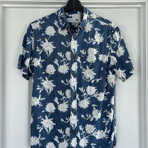 Old Navy Men's Navy Floral Button-Down Shirt